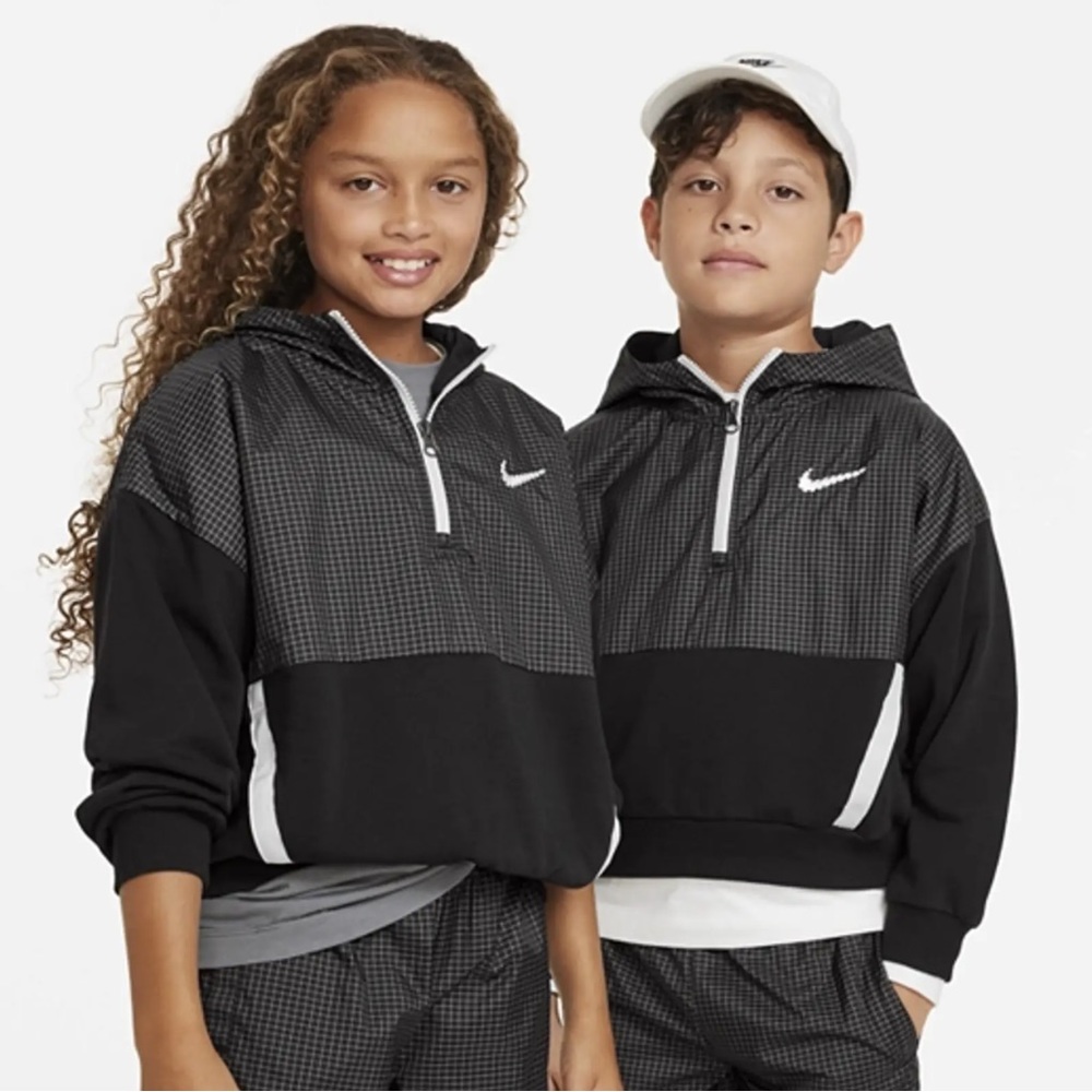 Nike Oversize Outdoor Play Hoodie, Small